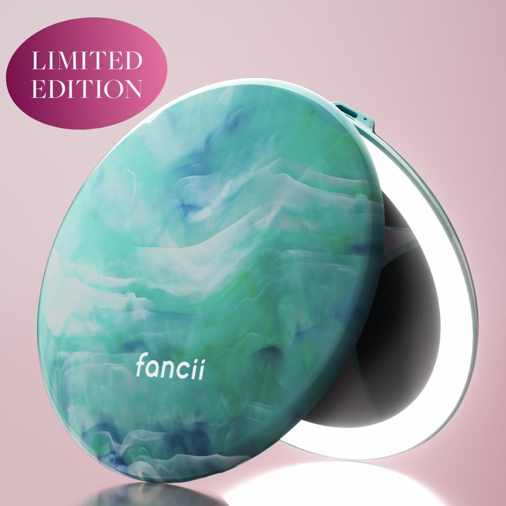 Taylor LED Compact Mirror
